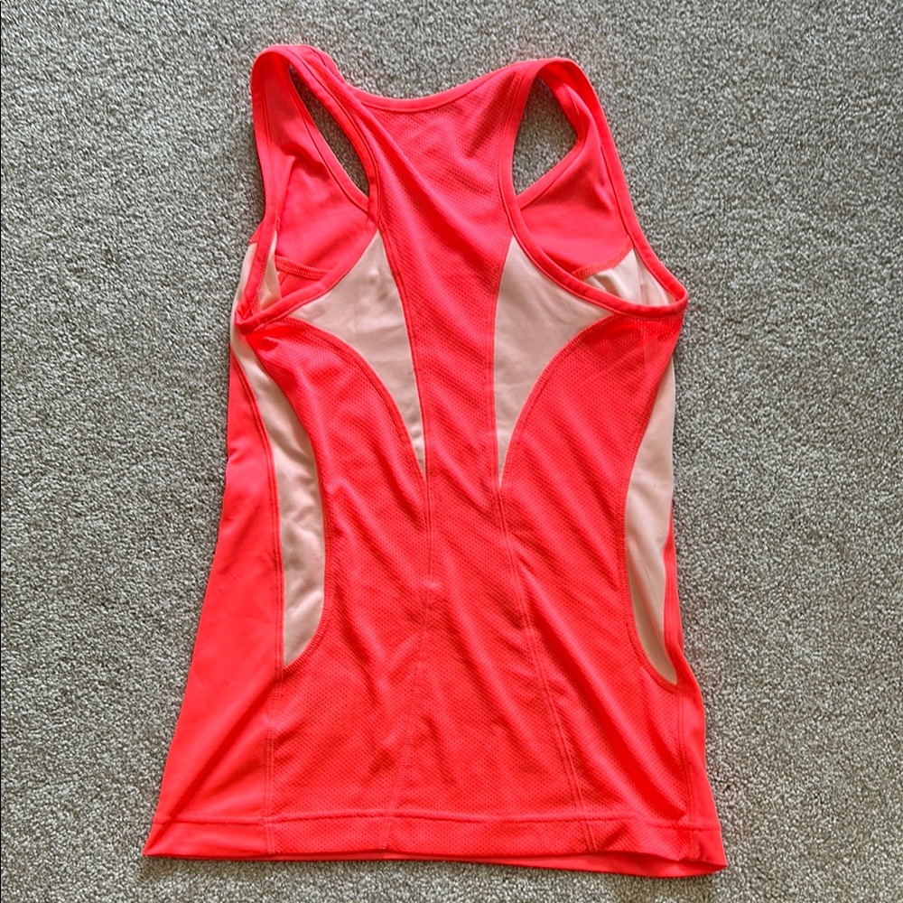 Nike Women's Pink Tank Top - Picture 3 of 3